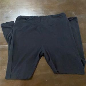 LuLaRoe Black Leggings Tall & Curvy